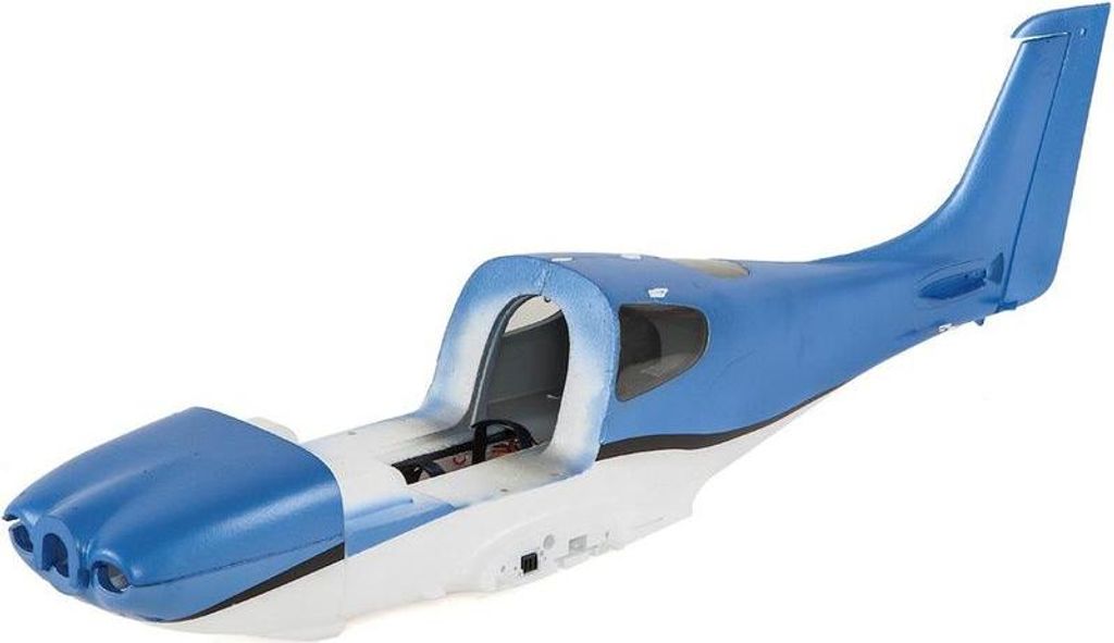 Cirrus SR-22T 1,5 m: Rumpf mit Abdeckung
