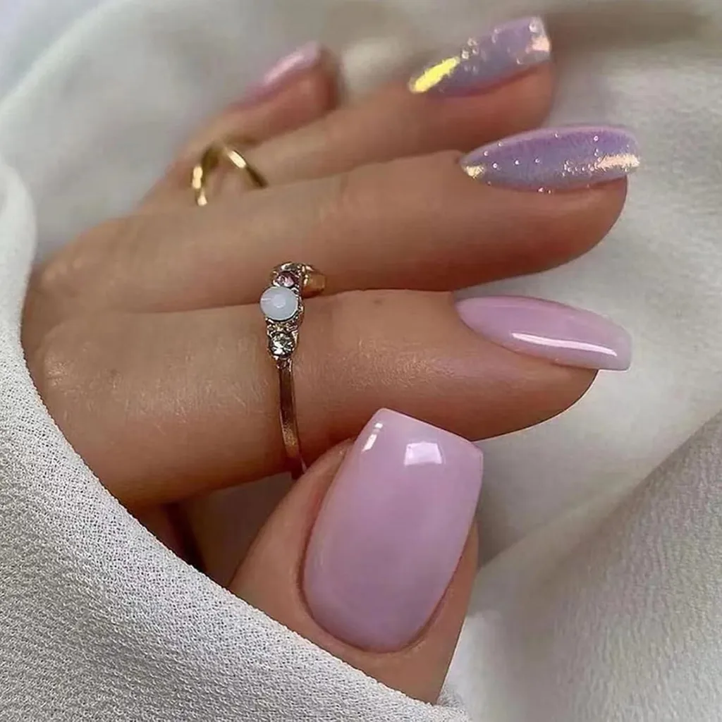 Kit de Faux Ongles Violets Brillant Forme Carrée Courte avec Colle Incluse