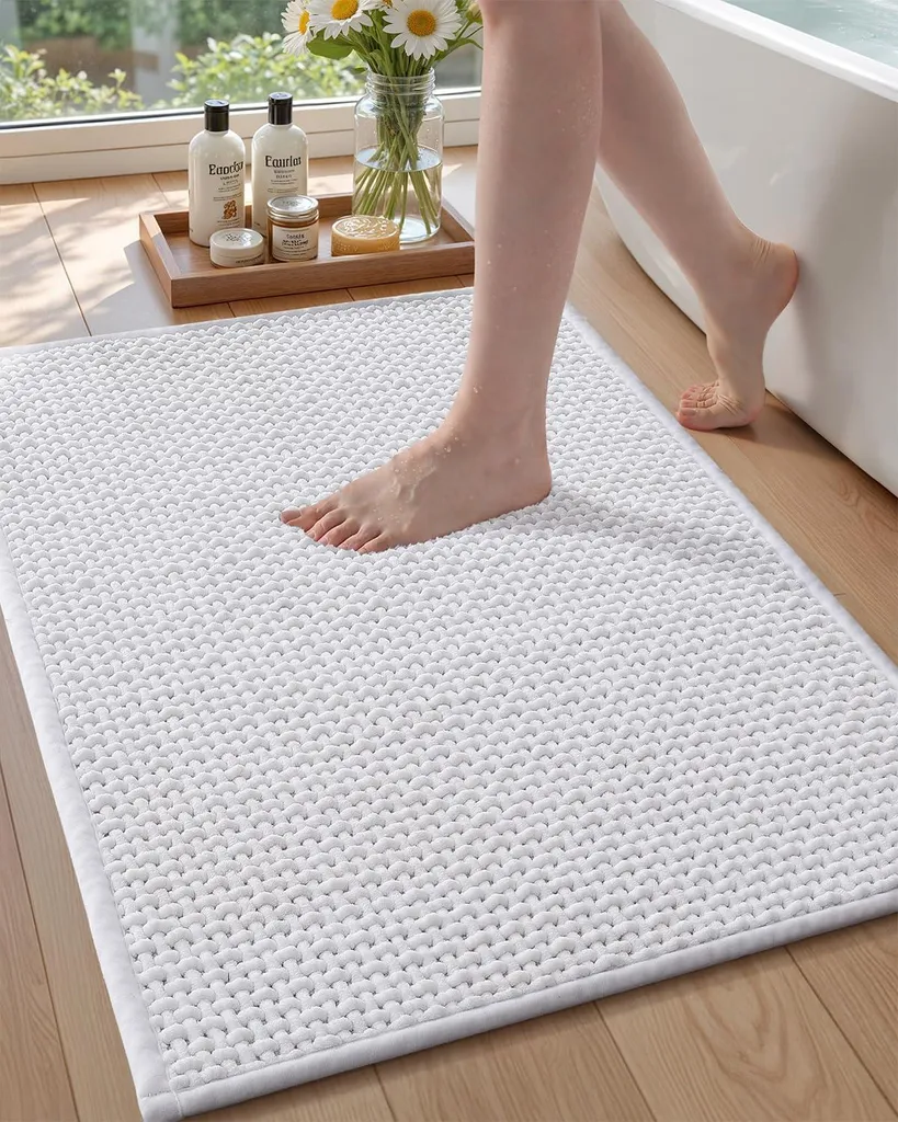 Tapis de salle de bain blanc chenille à séchage rapide et haute absorption