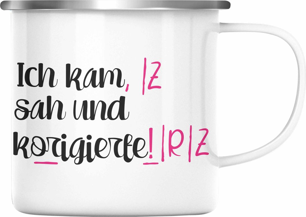 Trendation - Lehrerin Geschenk Emaille Tasse Spruch Grundschule Geschke Lustig für Lehrerinnen Abschied Geschenkidee Englisch Deutsch (Silber)