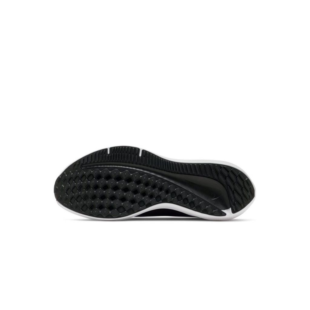 Nike Air Winflo Herren Laufschuh in Schwarz, Größe 10