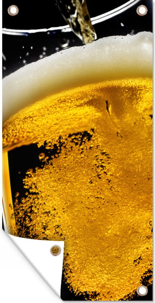MuchoWow 80x160 cm Outdoor-Poster Gartendeko Sichtschutz Garten Poster für den Garten Bier wird in ein Bierglas gegossen
