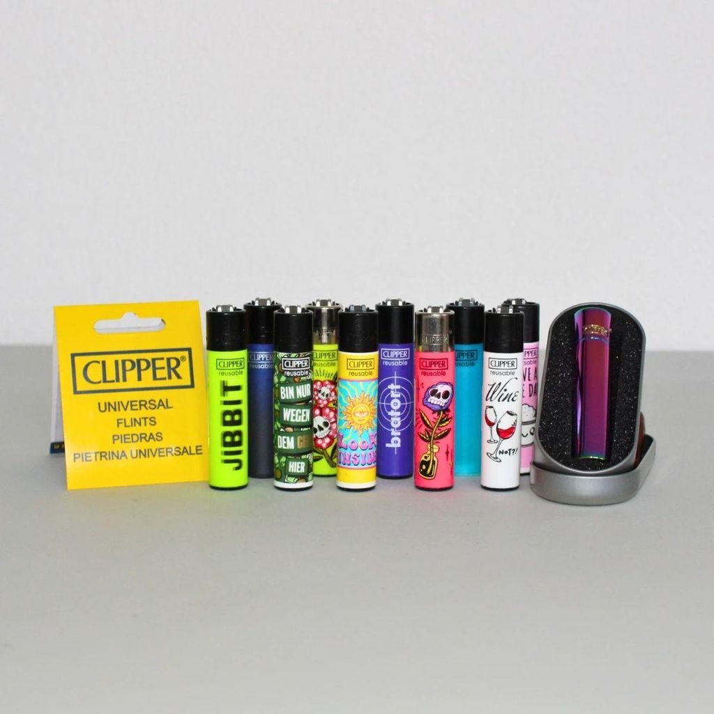 Clipper goodie bag: 10 dużych zapalniczek + 1 Clipper metal Zdjęcie produktu 