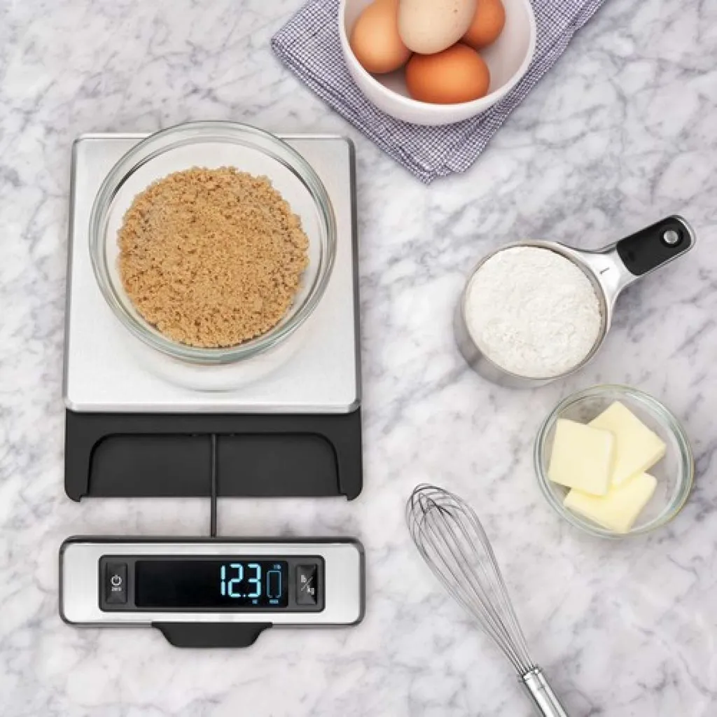 Balance de Cuisine OXO Acier Inoxydable 5 kg avec Écran LCD Rétroéclairé
