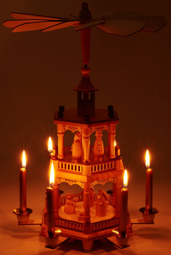 BRUBAKER dřevěná vánoční pyramida - 43 cm dřevěná pyramida Obrázek produktu 2