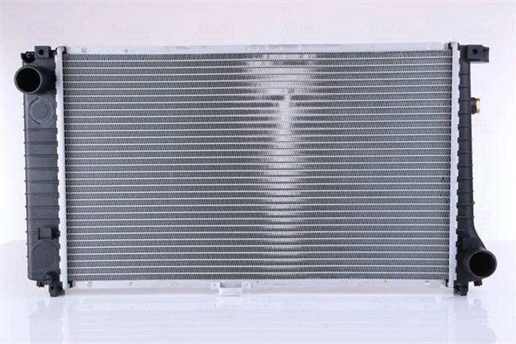 Radiateur Moteur NISSENS 60757A pour BMW Série 3 E36 OE 17112245510