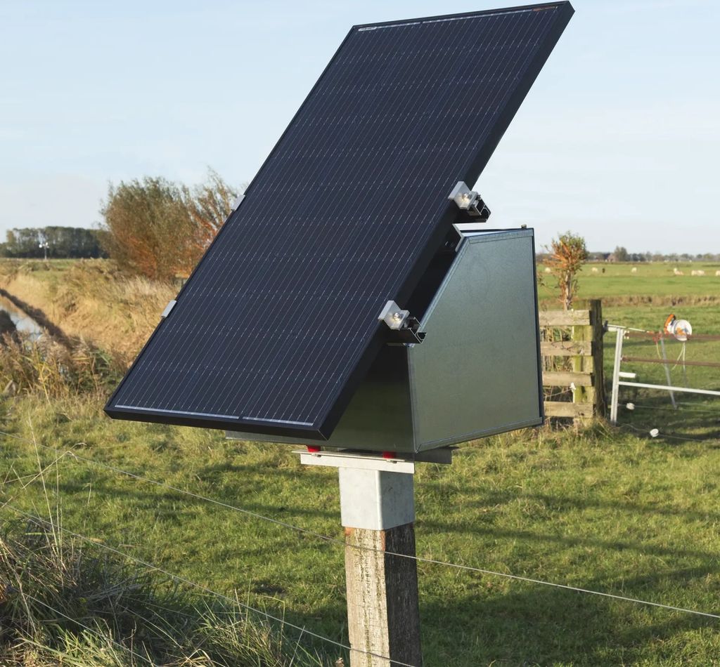Gallagher Monokristallines Solarmodul/Solarpanel 120 Watt mit Regler