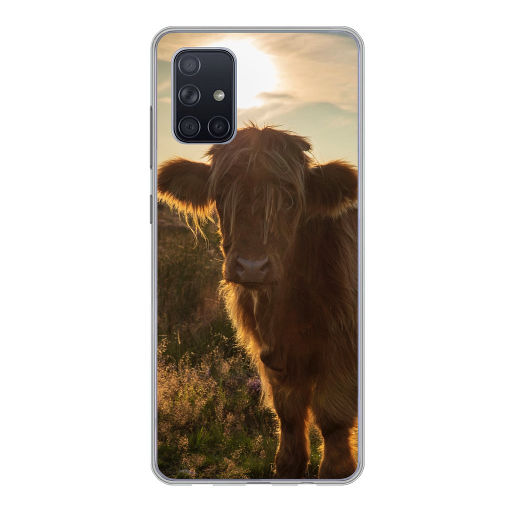 MuchoWow Handyhülle Schutzhülle Hülle für Samsung Galaxy A51 5G Schottischer Highlander - Sonnenuntergang - Gras Silikon Softcase Handy Hüll...