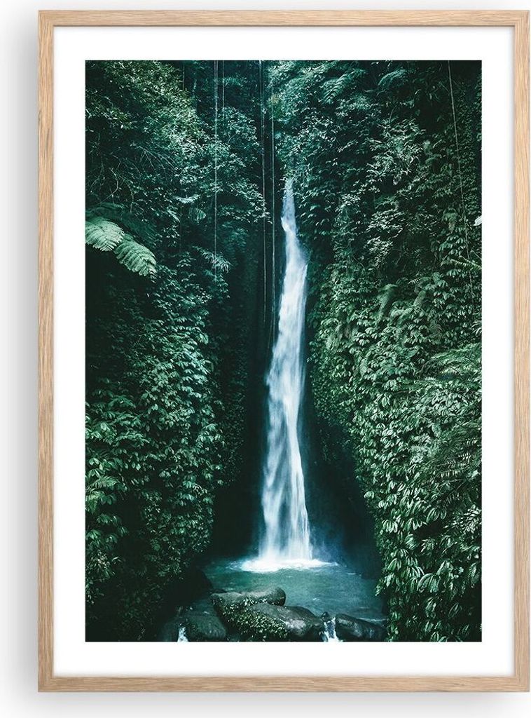 Gerahmtes Poster - Rahmen in heller Eiche - Tropen Wasserfall Dschungel - 50x70 cm - Wand Bild - Wanddeko - Wandbilder - Kunstposter - Wandposter -...