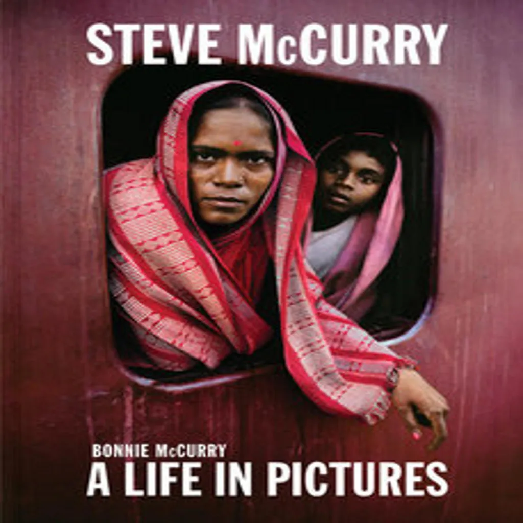 Livre Steve McCurry A Life In Pictures Edition Anglaise Relié Album
