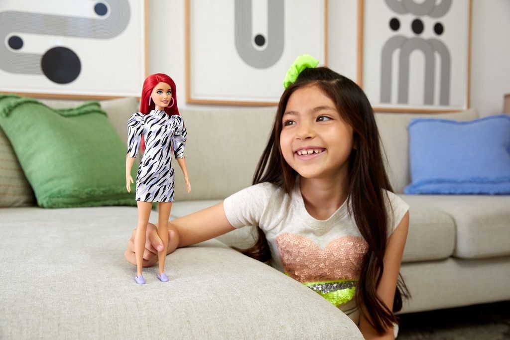 Barbie Fashionistas Puppe (rothaarig) im gemusterten Produktbild 3