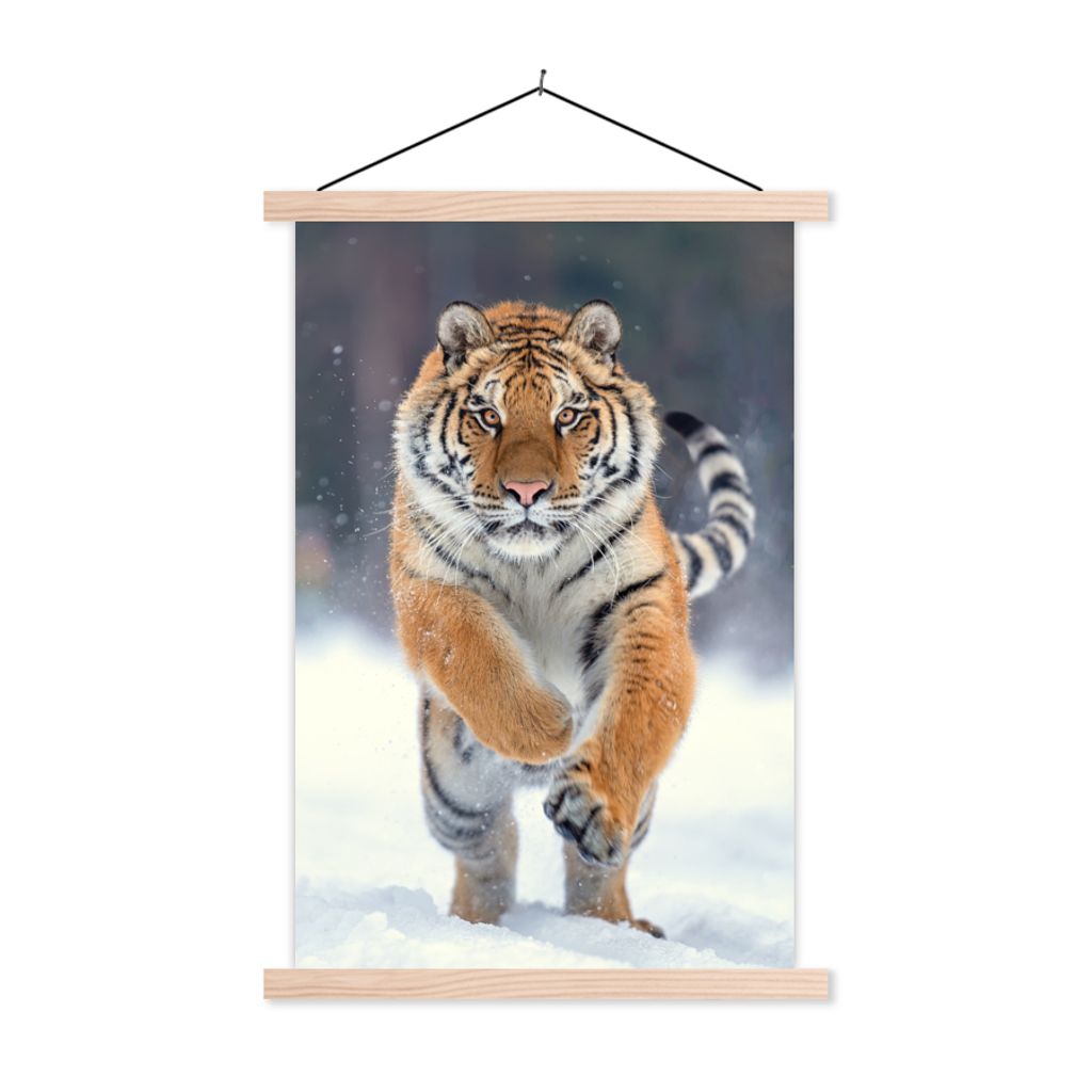 MuchoWow Textilposter Tiger - Landschaft - Schnee - Tiere 40x60 cm mit holzfarbenen Rahmen - Poster