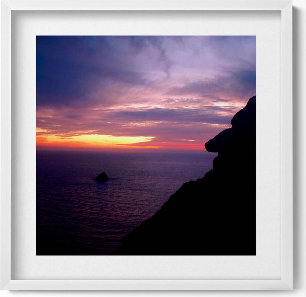 Kopf aus Stein– Wandbild mit Rahmen – Gerahmtes Bild – Wanddekoration – 50x50 cm – Weiß Rahmen