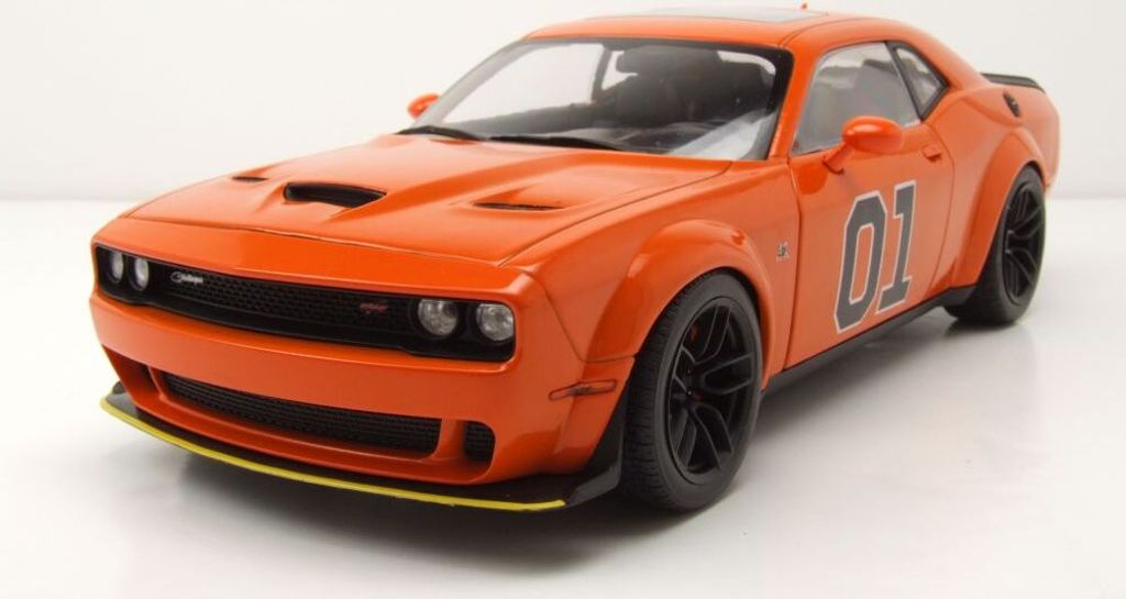 Automodello Solido in scala 1:18 Dodge Challenger SRT 2023 Immagine del prodotto 