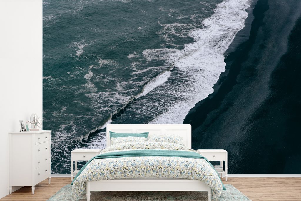 MuchoWow Fototapete für Wohnzimmer oder Schlafzimmer Wandtapete Vinyl Motivtapete Wasser - Strand - Schwarz - 330x220 cm - Fototapeten