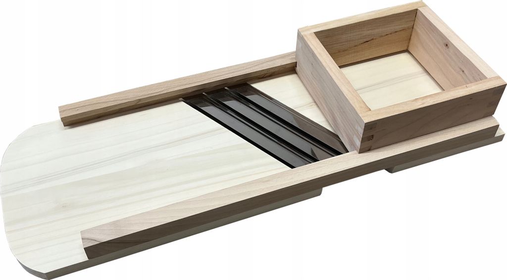 Großer SCHNEIDEMASCHINE mit Holzschublade  Handbetrieben Produktbild 