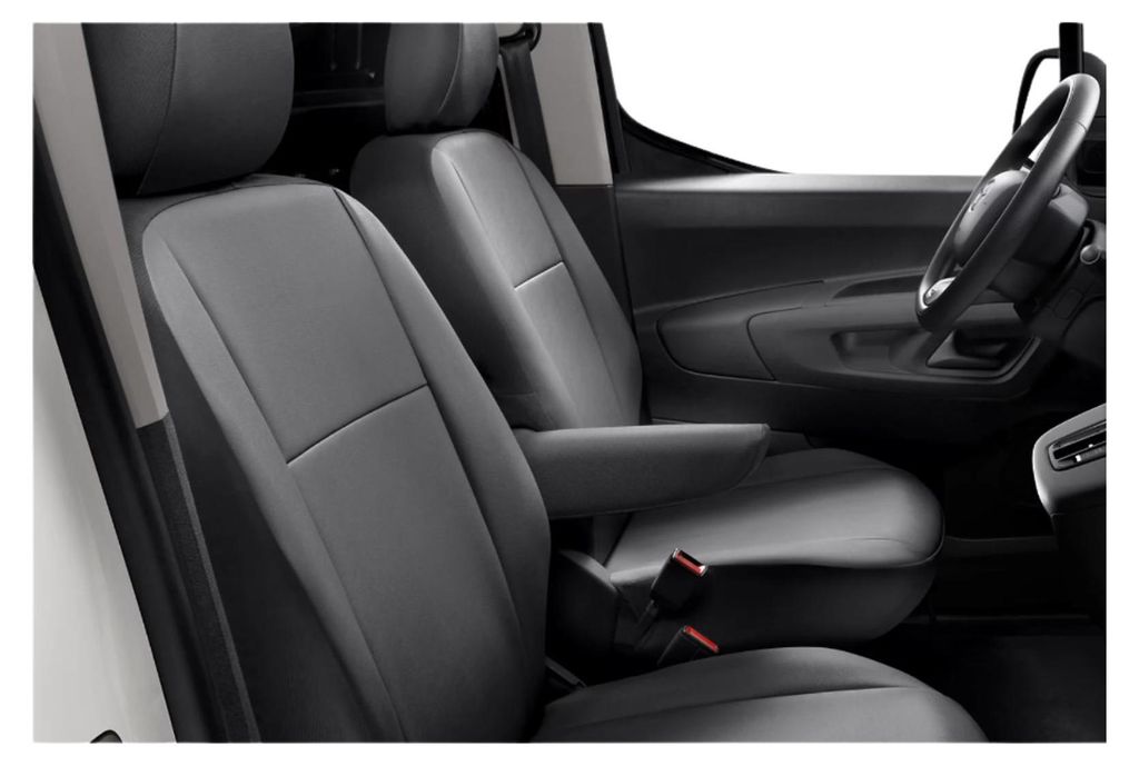 TOYOTA Proace City Sitzbezüge PZ4L0-H5173 OE