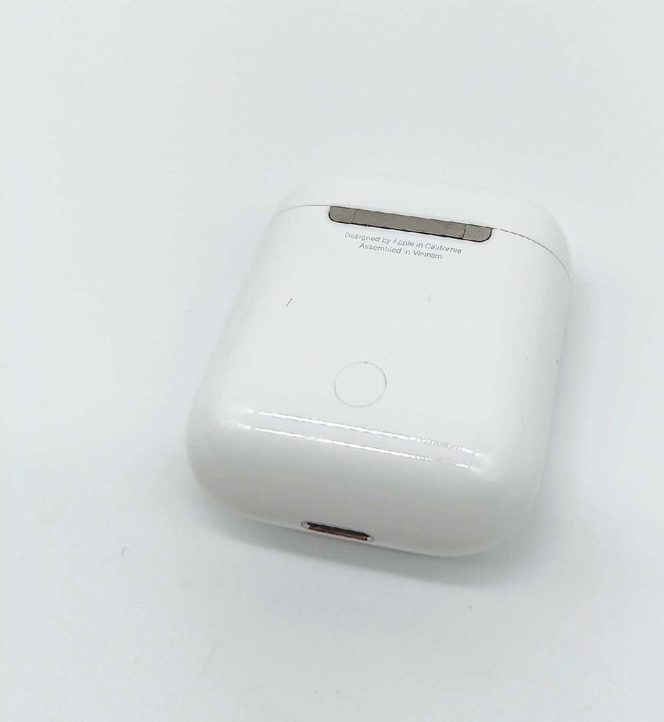Apple AirPods with Charging Case MV7N2ZM/A Produktbild 52