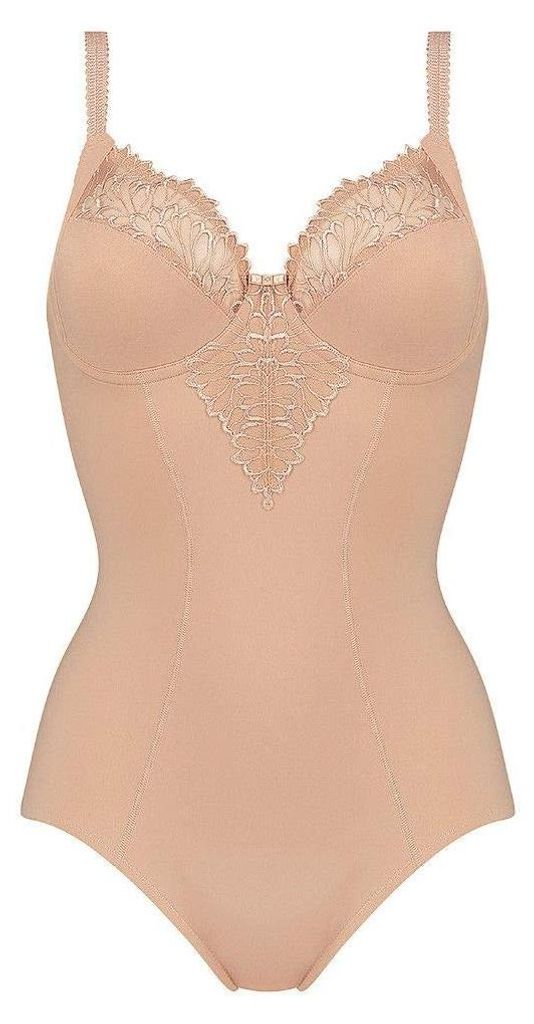 Triumph Modern Beauty BSW, Farbe: Neutral Beige EP/00EP, Größe: 75E Body mit Bügel
