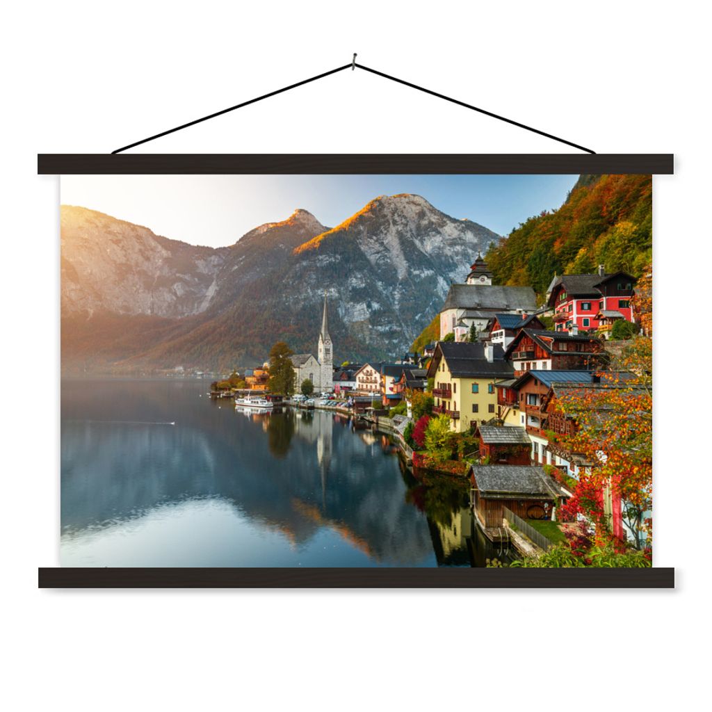 MuchoWow Textilposter Stadt an einem See in Österreich 120x80 cm mit schwarzem Rahmen - Wanddeko