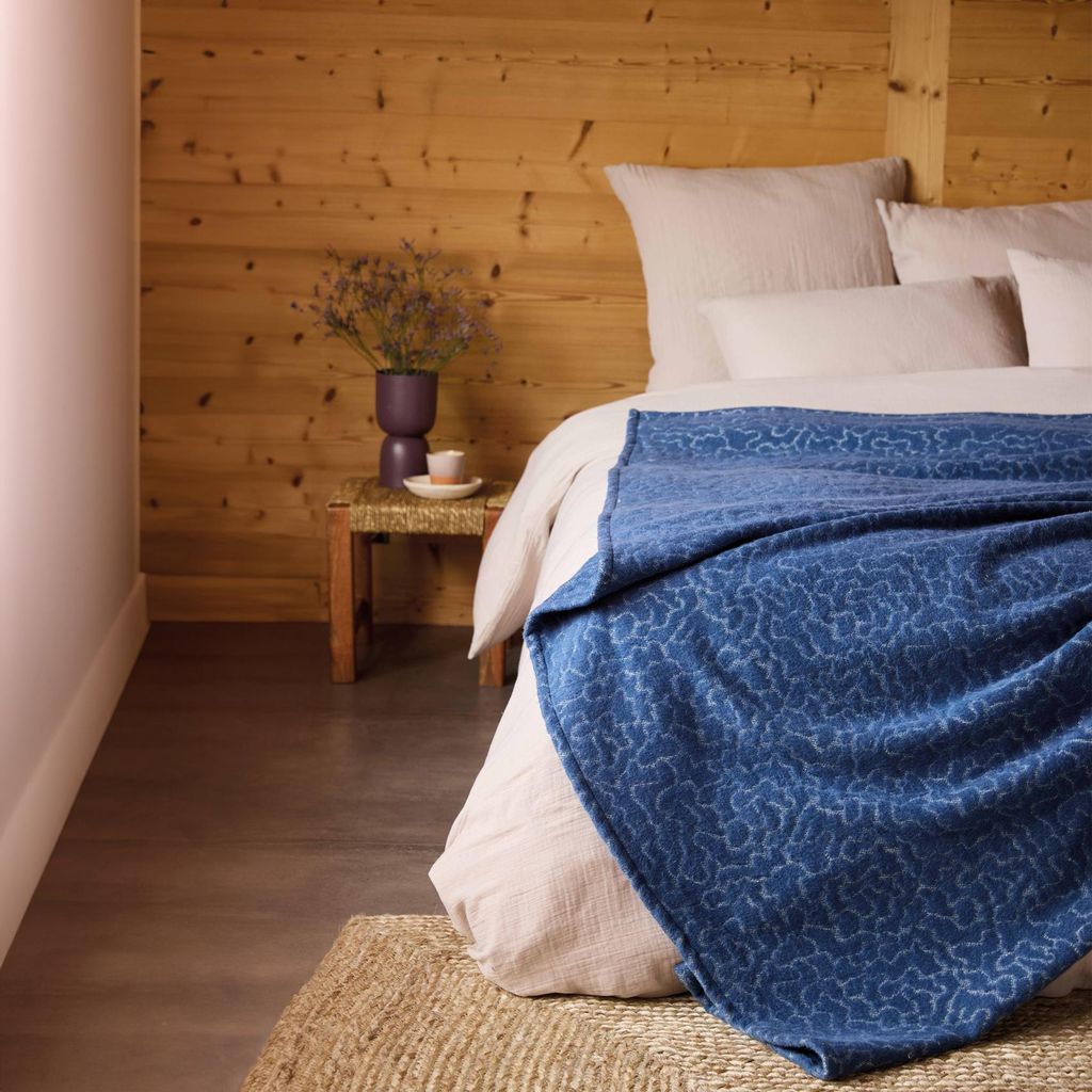 Jacquard-Wolldecke – Wolkenmuster