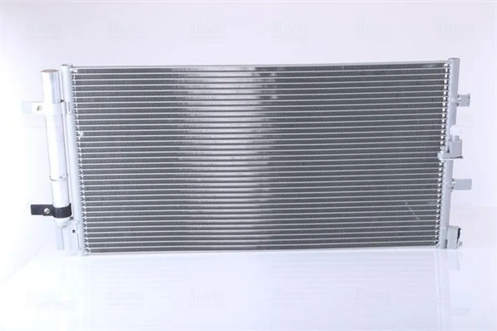 Condenseur Nissens 940430 en Aluminium Haute Performance - Audi 8T0260401C