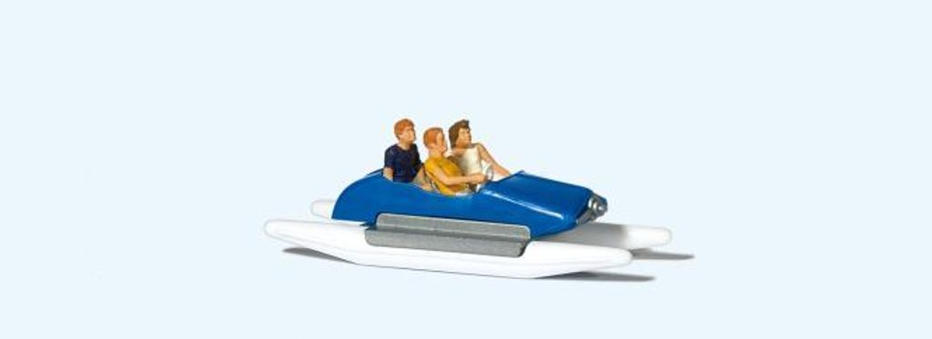 Preiser Familie im Tretboot (1) 10682
