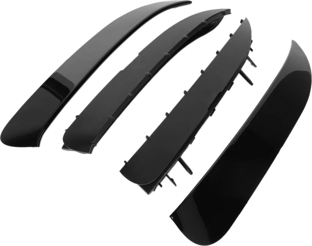 Cache de ventilation pare-chocs arrière CLA45 Look pour CLA C117 Coupé