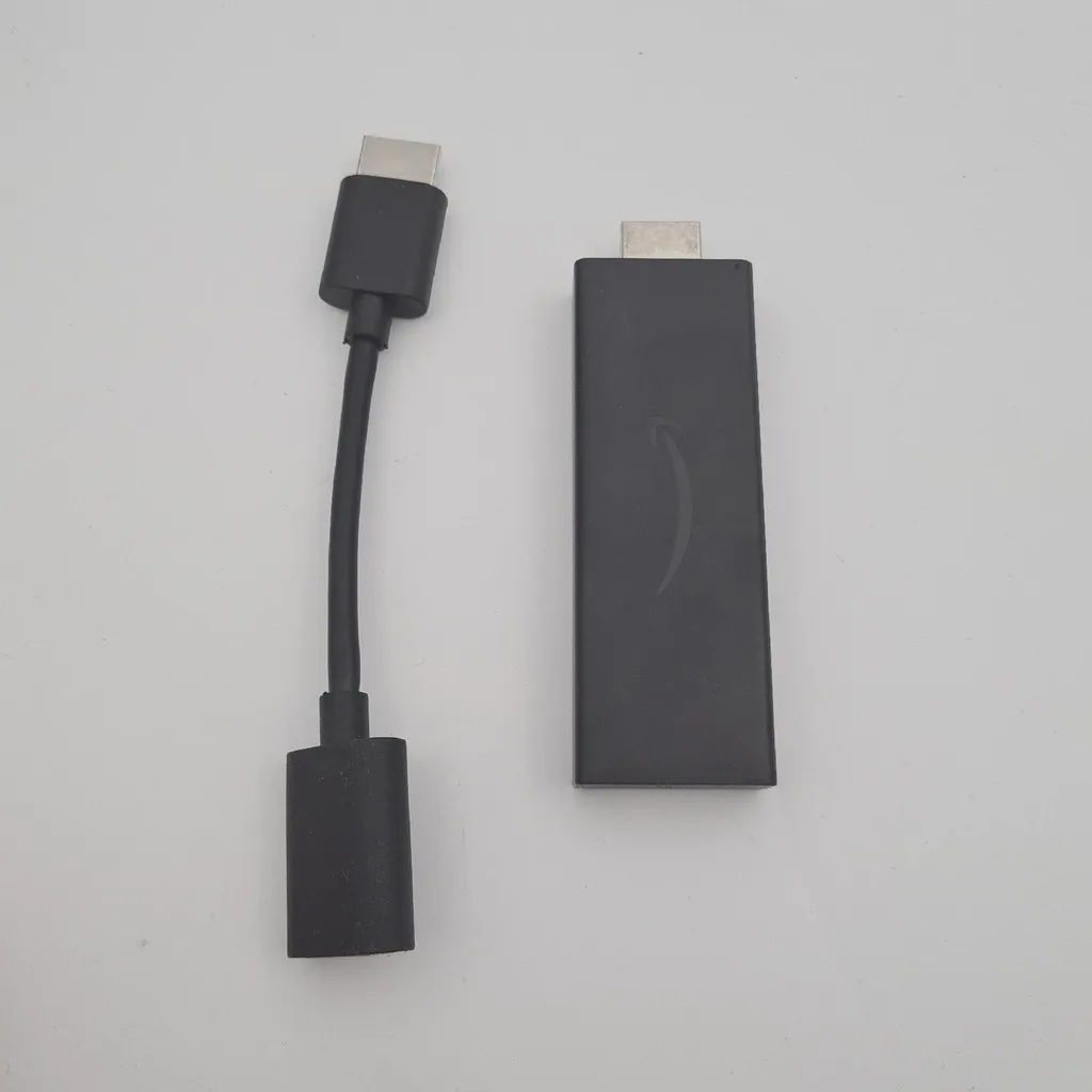 STRONG Leap-UNA Android TV Streaming Stick 4K UHD avec Google TV Intégré - 30