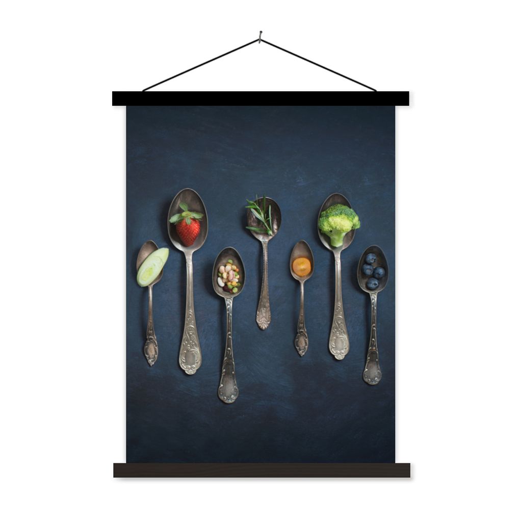 MuchoWow Textilposter Kräuter - Löffel - Silber - Gewürze - Industriell 90x120 cm mit schwarzem Rahmen - Dekoration