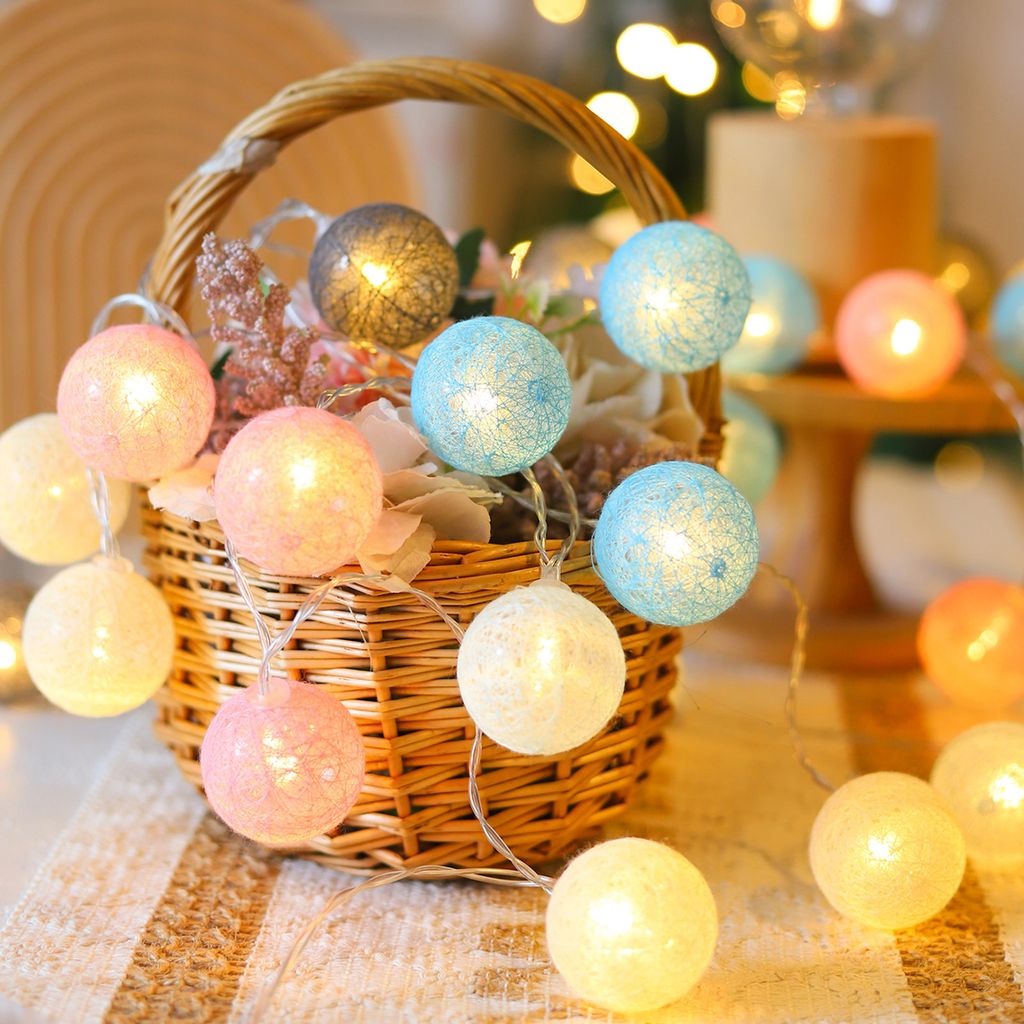 LED Kugel-Lichterkette Bunt LED Kugel-Lichterkette – 20 Bunte Lichter, 1,8 Cm Kugeln, 2 M Länge, Batteriebetrieben, Mit Blinkfunktion