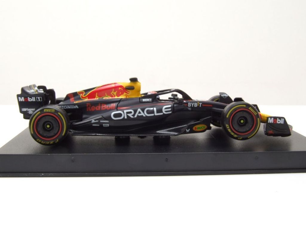 Bburago 18-38083 - Modellauto - Red Bull Racing F1 RB19 Produktbild 12
