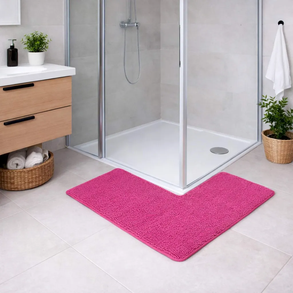 Tapis de bain pour douche d'angle rose : confort et sortie sécurisée
