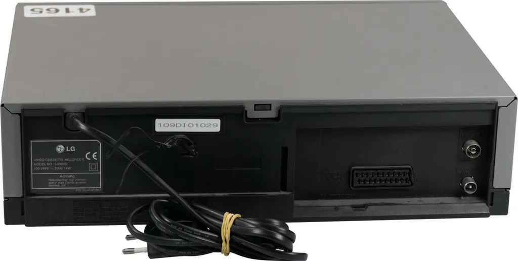 LG LV220D : Solution Idéale pour Visionner et Numériser vos VHS vers PC - 2