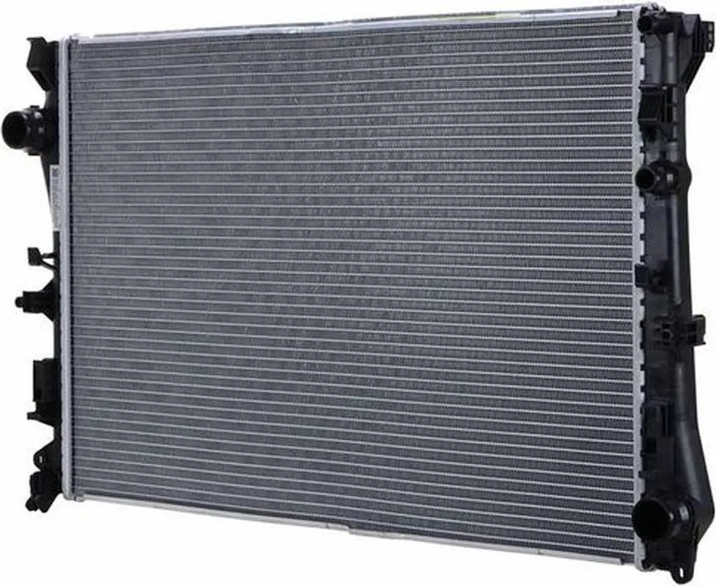 Radiateur HELLA à ailettes soudées 641x448mm pour Mercedes Classe C W204