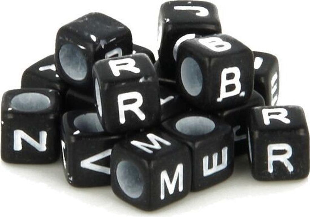 300 quadratische Alphabetperlen 6 mm - schwarz und weiß