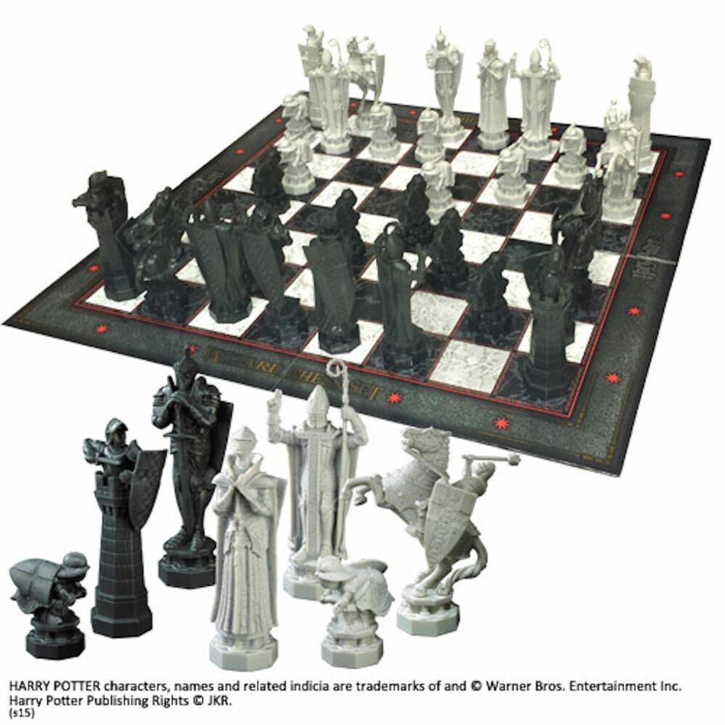 The Noble Collection HP - Wizard Chess Set, NN7580 Immagine del prodotto 