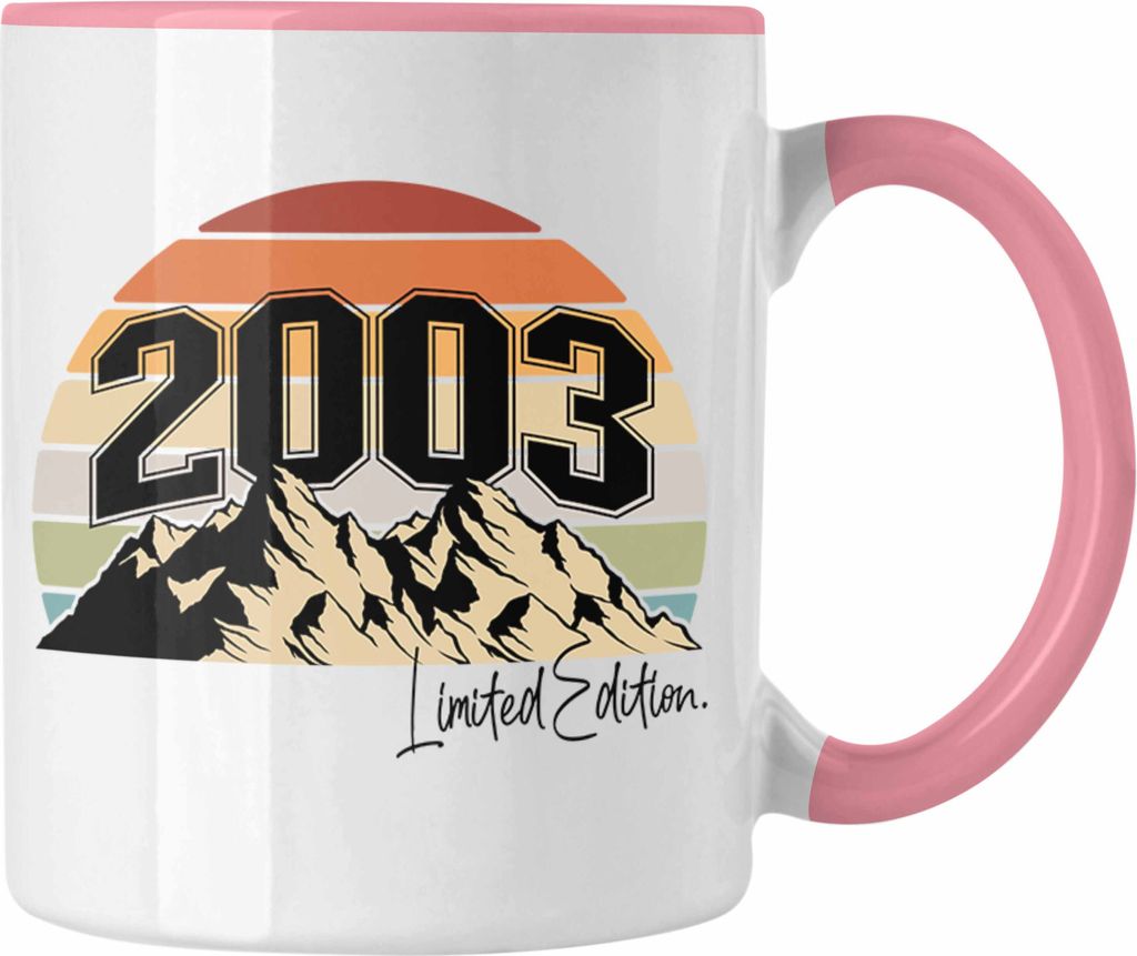 Trendation - 18. Geburtstag Tasse Geschenk Mädchen Jungen Geschenkidee Lustig Spruch 18 Geschenke Geschenkideen zum 18 Bday 18er Tochter (Rosa)