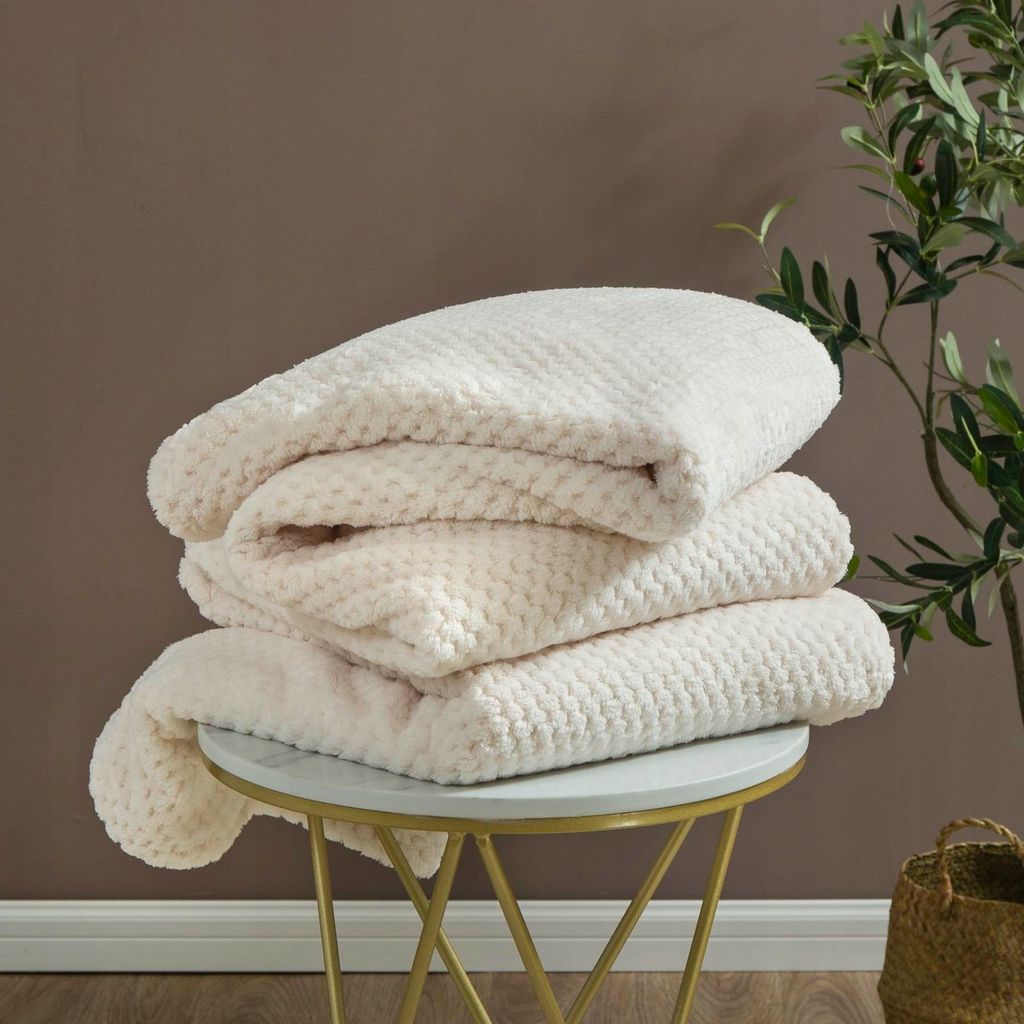 Creme Weiche Decke Tagesdecke Mikrofaser Sofa Decke Monte Produktbild 
