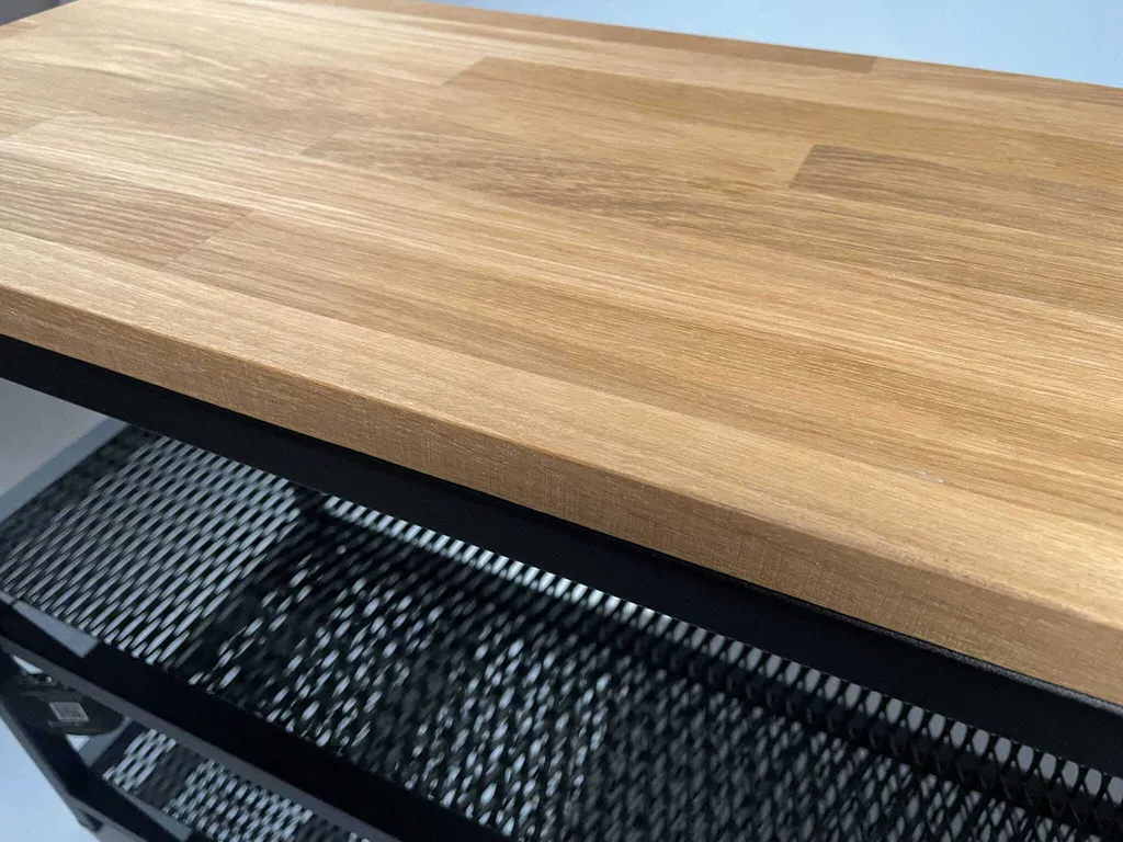 Armoire à chaussures bois chêne avec banc rembourré et cadre en métal