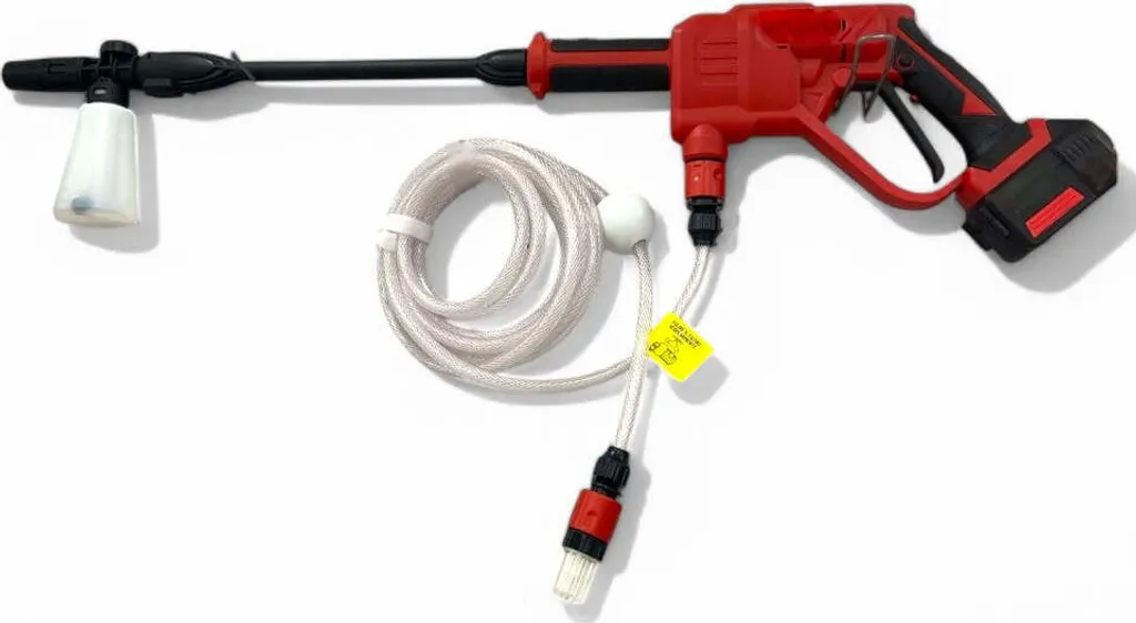 Nettoyeur haute pression 18V avec double lance et réservoir mousse 250