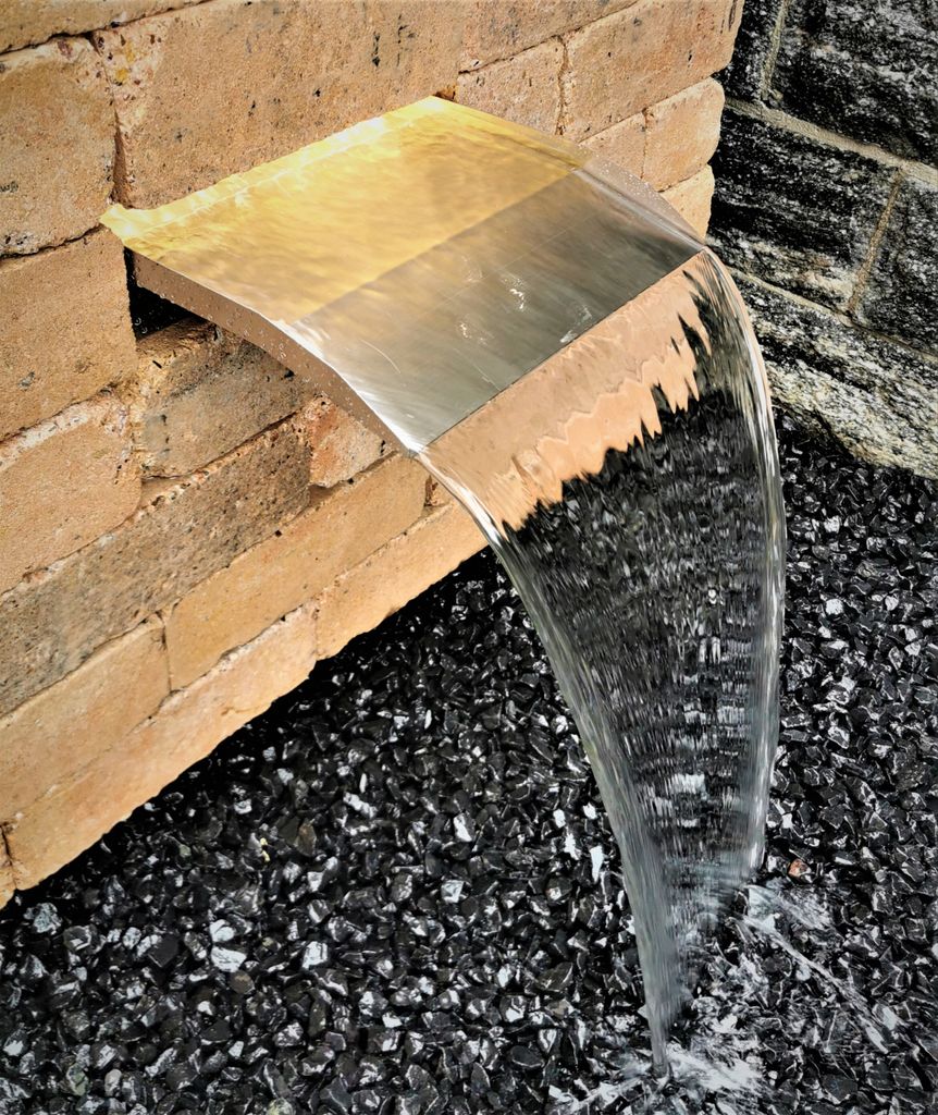 Wasserfall Set 30 cm langer Auslauf max Fallhöhe 1 mtr. Edelstahl matt gebürstet