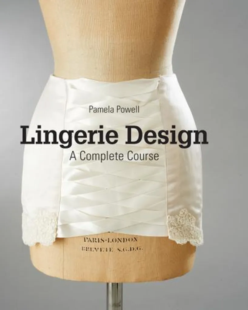 Lingerie Design Broderie Florale et Soie Naturelle Confort Premium