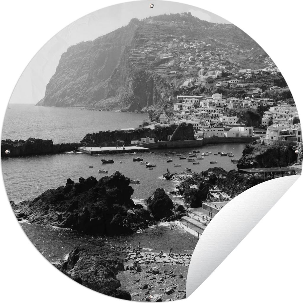 MuchoWow Gartenposter Outdoor-Poster Rund Boot - Portugal - Madeira - schwarz und weiß Ø 150 cm Gartendeko Rundes Poster draußen