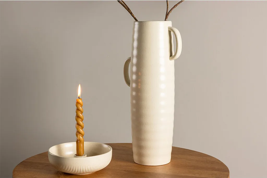 Grand vase décoratif Cent beige en céramique pour fleurs et pampas