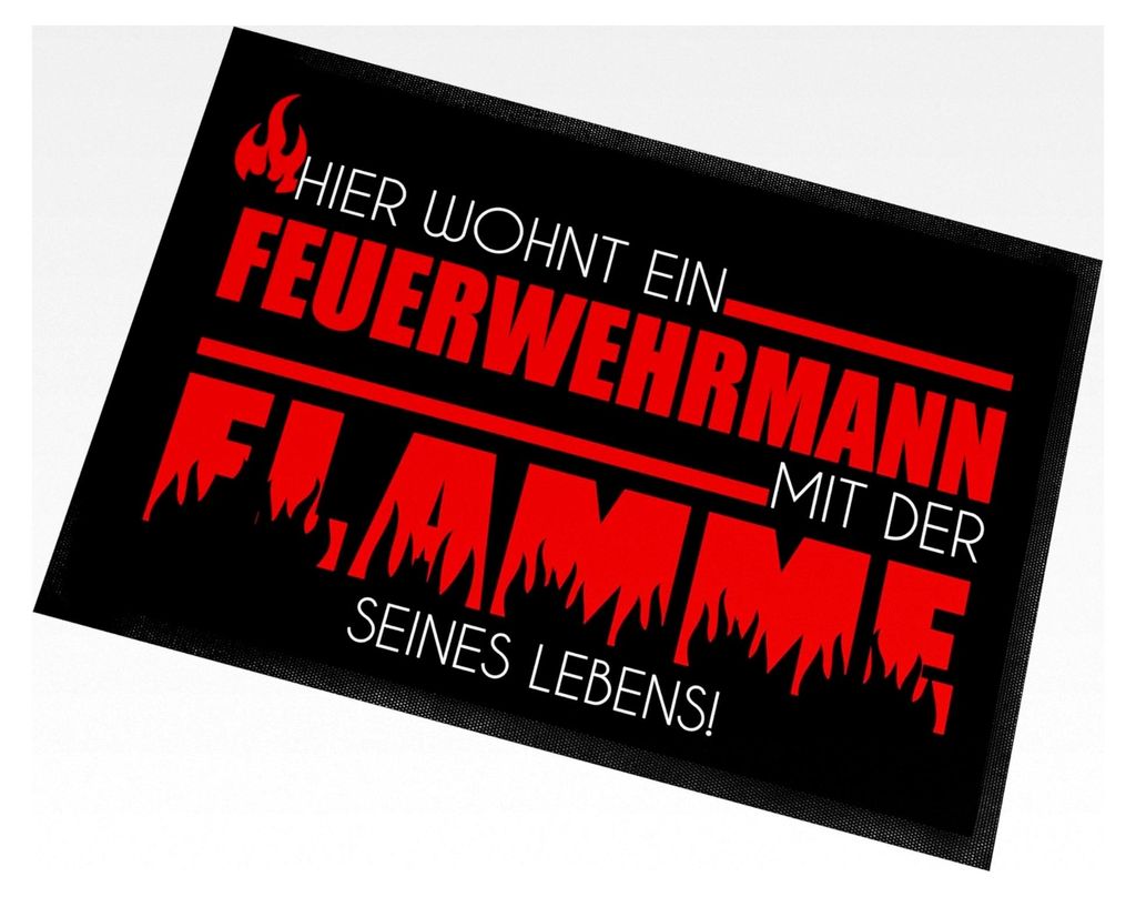 Fußmatte | Türmatte mit Spruch | 60x40cm | Hier wohnt Feuerwehrmann mit der Flamme seines Lebens! | für innen und außen | Vorleger für die Hau...