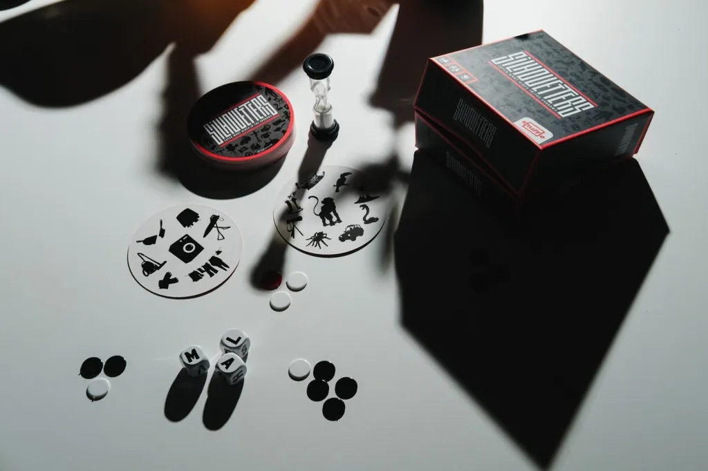 Aménager une salle de jeux avec les silhouettes jeux de hasard PL