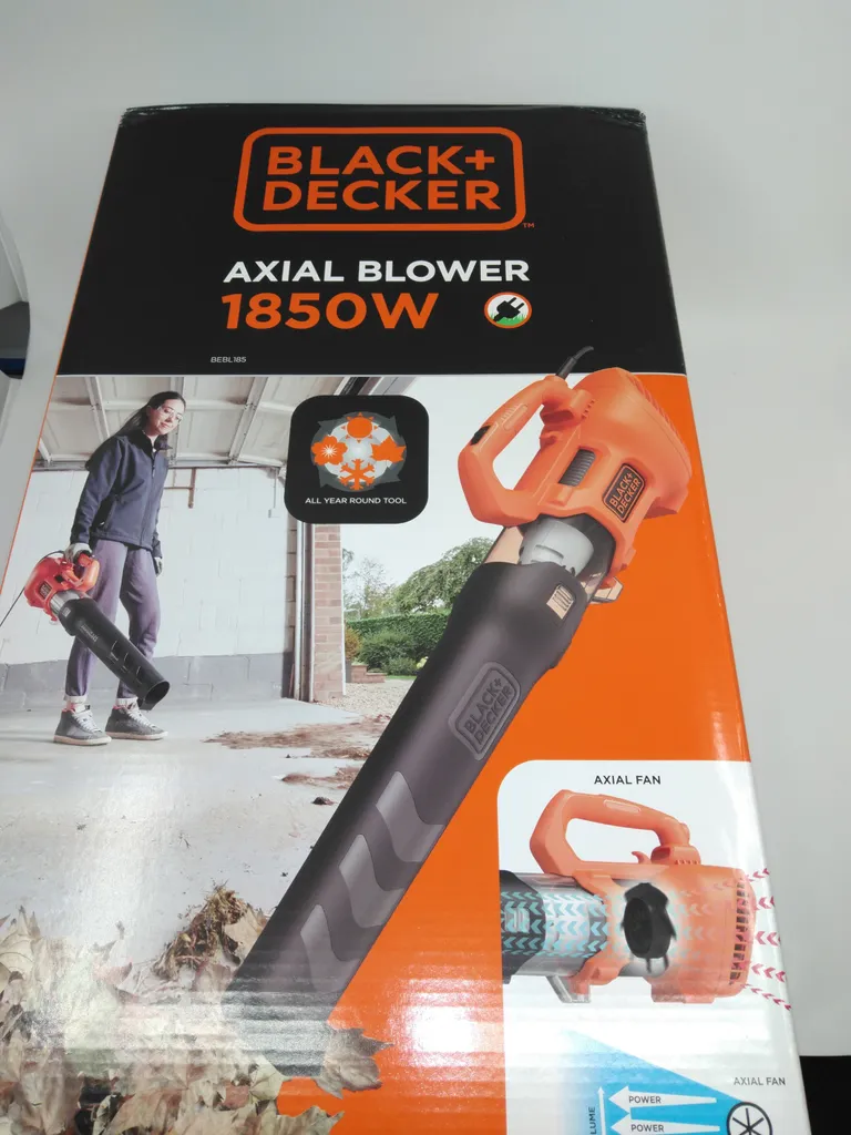 Souffleur jardin 1850W Black+Decker BEBL185 ultra léger et puissant