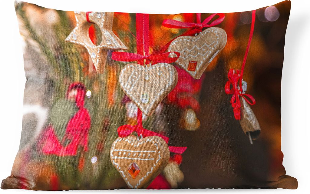 MuchoWow Outdoor Kissen - Die hängende Herzdekoration auf dem Weihnachtsmarkt von Trient - 60x40 cm - Wetterfest - Lounge Kissen - Zierkissen - ...