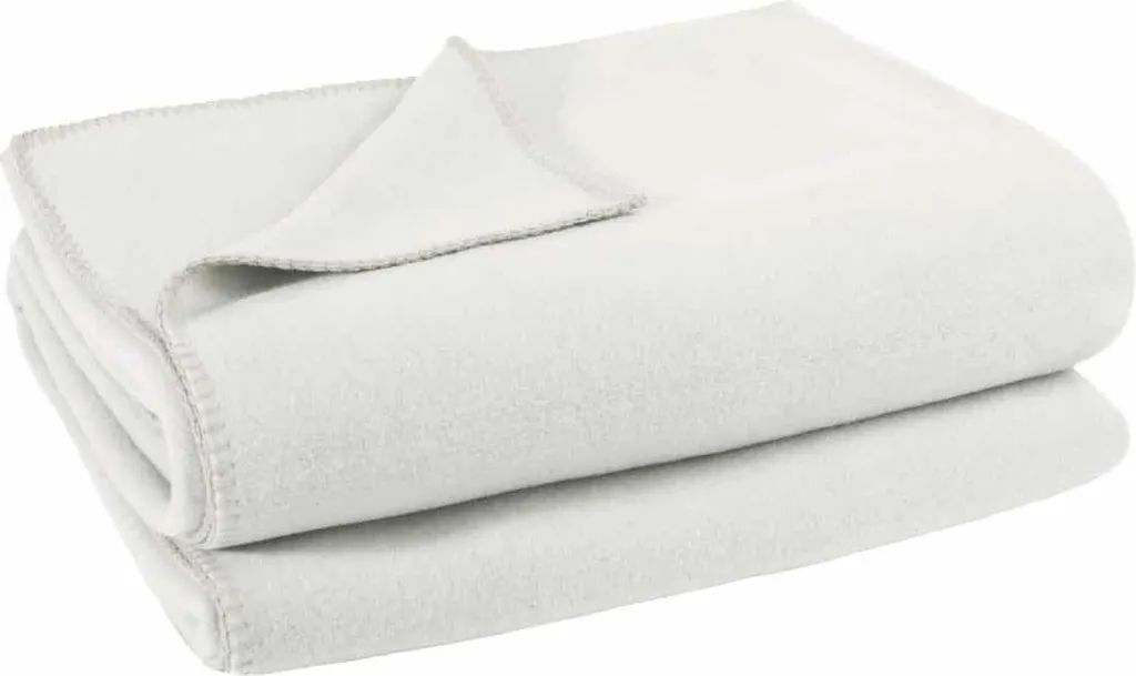 Zoeppritz Basis Soft-Fleece offwhite blanket 010 65% Polyester, 35% Viscose 180x220 103291 /Abverkauf nur solange Vorrat reicht offwhite 180x220 (103291 | 4005133001296) - 1
